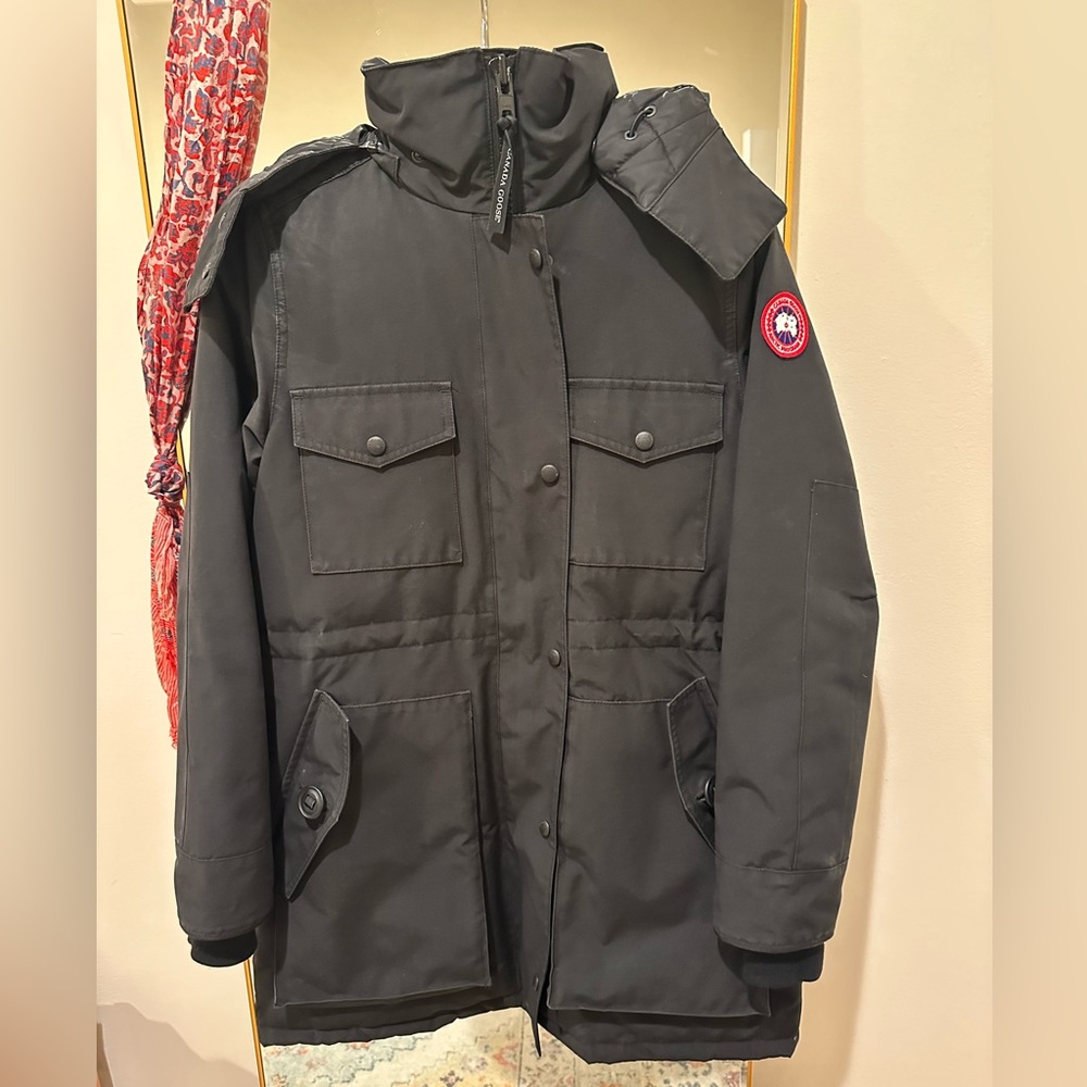 Canada Goose Coat - Picture 2 of 9